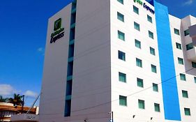 Holiday Inn Express Tuxtla Gutierrez La Marimba, an IHG Hotel